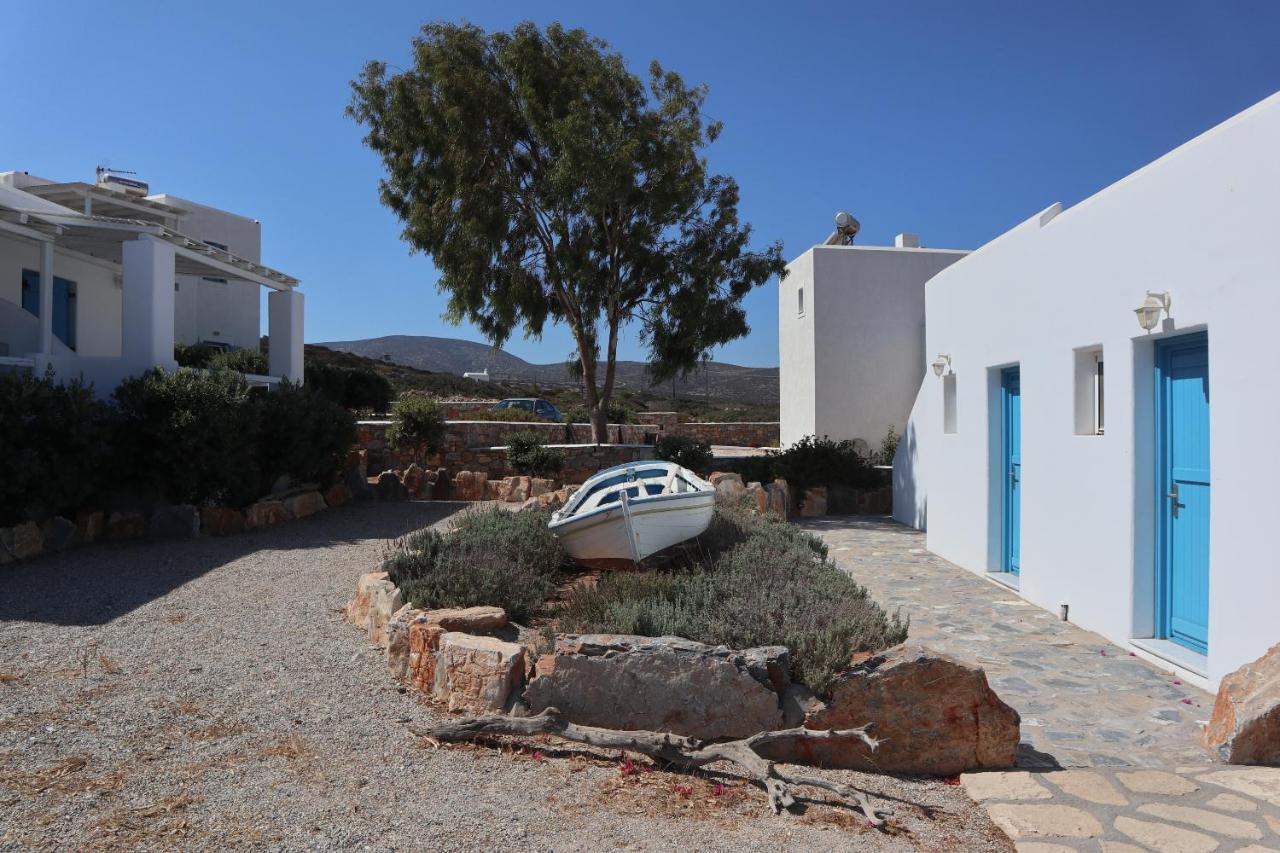 Taxiarchis Studios Agios Georgios  Bagian luar foto